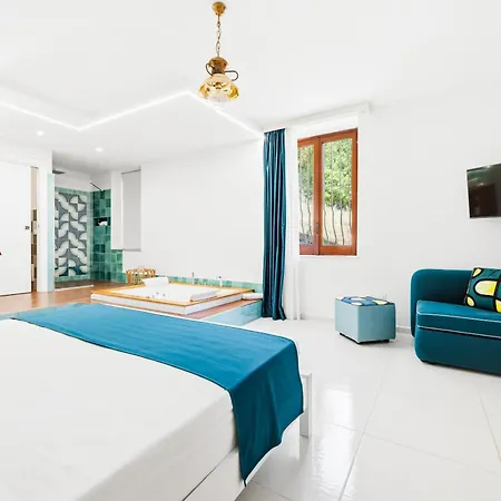 Gasthuis Il Melograno In Costa D'amalfi - Romantic Experience 4*